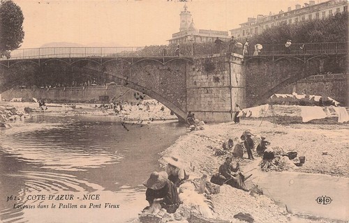 Nice lavandieres dans le - 6,